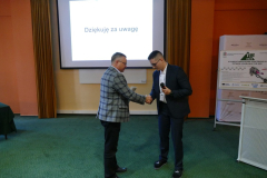 P1300826-Duze